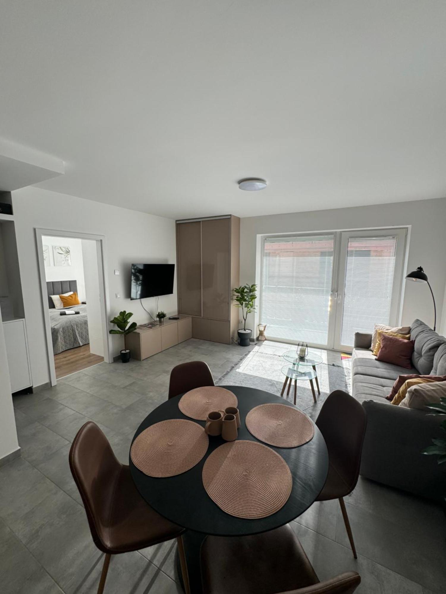 Hello 5C Apartman - Pécs Eksteriør bilde
